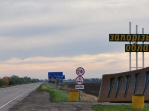 Поліцаї намагаються збігти з тимчасово окупованої частини Запорізької області - що вони вигадують