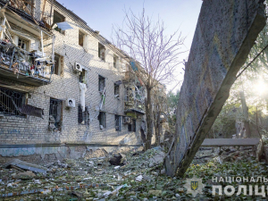 "Боюся, але треба триматися" - розповіді очевидців про нічний обстріл Запоріжжя