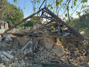 Наслідки авіаудару по Запоріжжю 27 липня. Фото: Суспільне
