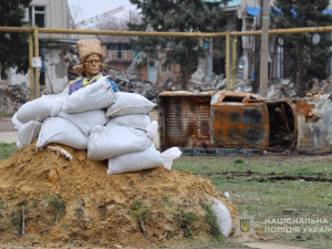 Під прицілом війни - з Гуляйполя евакуюють людей, навколишні села окуповані (фото)