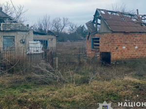 У зруйновані будинки жителів Запорізької області повторно прилітають російські снаряди