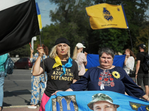 Від акцій підтримки до гіркої втрати - у Запоріжжі попрощаються із загиблим Героєм, мама якого не припиняла боротися за сина (фото)