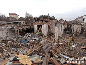 Нічна ворожа атака на Запоріжжя забрала  життя дитини та її батька