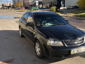 У Запоріжжі водій на іномарці збив пенсіонерку, яка переходила дорогу — постраждала в комі