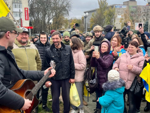 Арсен Мірзоян поділився світлинами зі звільненого рік тому Херсона - фото