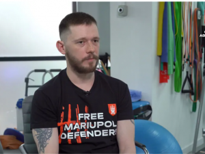 «Серце Азовсталі» допомагає оборонцю Маріуполя Антону Войкову відновити здоровʼя після 3,5 років в полоні