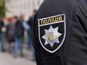 Наркотики, фальшиві документи, зброя - скільки правопорушень виявили на блокпостах у Запоріжжі з початку року 