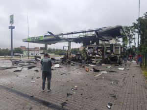 Наслідки ворожих ударів по Запоріжжю 9 липня, фото Державної екологічної інспекції Південного округу. 