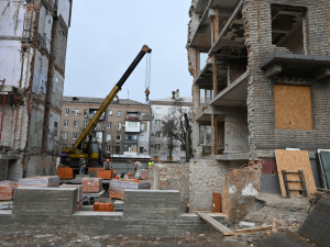 Відбудова багатоповерхівок у Запоріжжі - у Службі відновлення повідомили, за яких умов можливо закінчити роботи в цьому році