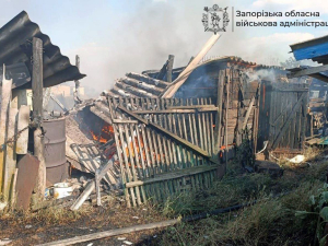 Ворог поцілив по приватній забудові в Запорізькій області, загинула жінка - наслідки обстрілів за добу