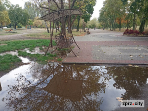 Безпека під час прогулянок - у двох парках Запоріжжя збудують укриття