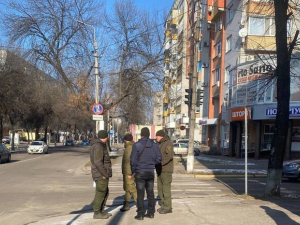 У Запоріжжі мобілізували чоловіка, який доглядає за дружиною з інвалідністю (відео)