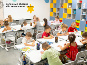 В режимі повного дня - як в одній з підземних шкіл Запоріжжя працює дитячий садок (фото)