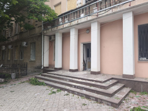 Наслідки обстрілу Олександрівського району Запоріжжя 26 травня