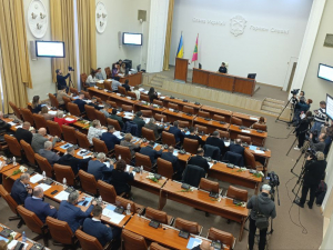 Електротранспорт без світла - у Запоріжжі шукають рішення для роботи трамваїв та тролейбусів під час відключень