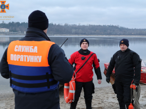 Як на Водохреще виглядало узбережжя Дніпра у Запоріжжі - фото, відео