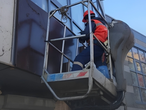 Благоустрій на контролі: у Запоріжжі зафіксували десятки порушень та прибрали незаконну рекламу (фото)