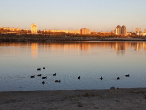 Художниці пропонують всім охочим прогулянку по Хортиці з цікавинками - участь безкоштовна