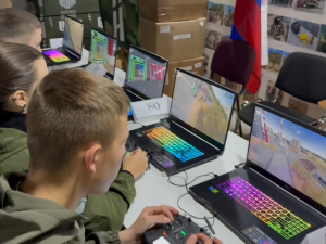 На Запоріжжі окупанти навчають підлітків керувати FPV-дронами під прикриттям «патріотичного виховання»