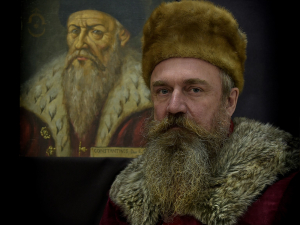 У Запоріжжі покажуть, як відомий фотохудожник перетворив своїх земляків на історичні постаті 