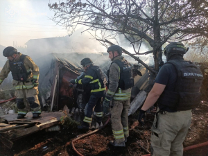 Росіяни завдали понад 400 ударів - у Пологівському районі Запорізької області постраждали троє людей (фото) 