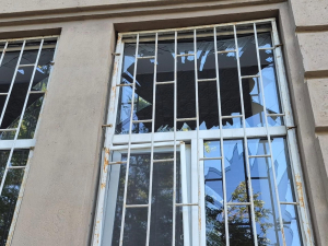 Через ворожі обстріли у Запоріжжі закрилась бібліотека (фото)