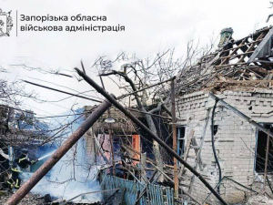 Запорізька область під масованими обстрілами: у Таврійському внаслідок атаки дрона постраждала жінка