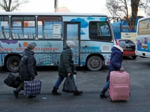 Чи планують окупанти "евакуйовувати" жителів тимчасово окупованих територій Запорізької області?