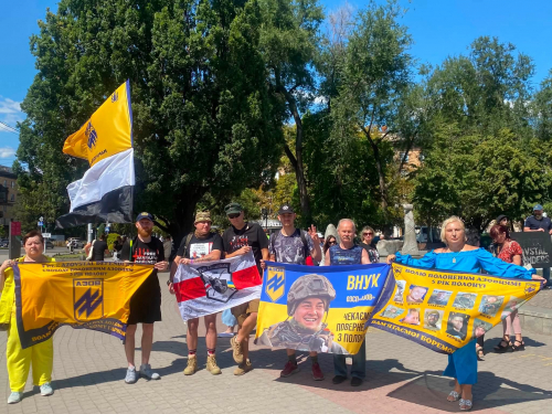 У Запоріжжі після кількох місяців перерви відновили акції на підтримку військовополонених