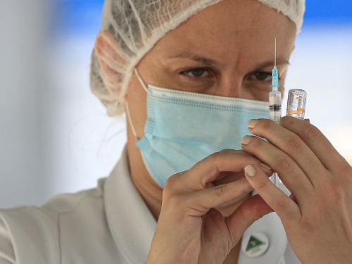 Дефіцит вакцини проти грипу у Запоріжжі - щеплення доступні лише у приватних лікарнях