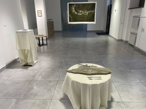 На згадку майбутнім - у Запоріжжі відкрилася виставка, що досліджує межі людської свободи (фото)