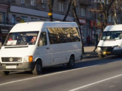 У Запоріжжі водії маршруток самовільно підвищують вартість проїзду