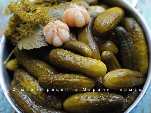 Квашені огірки на зиму без зайвих клопотів: рецепт від запорізької господині Марини Гармаш