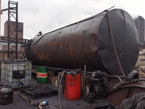 На Запоріжжі викрили підприємця, який незаконно виготовляв пальне без ліцензій