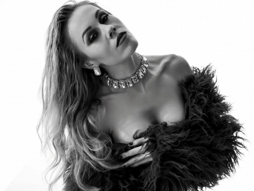 Шантаж і приватні відео - співачка родом із Запоріжжя Олена Тополя відверто прокоментувала скандальну історію