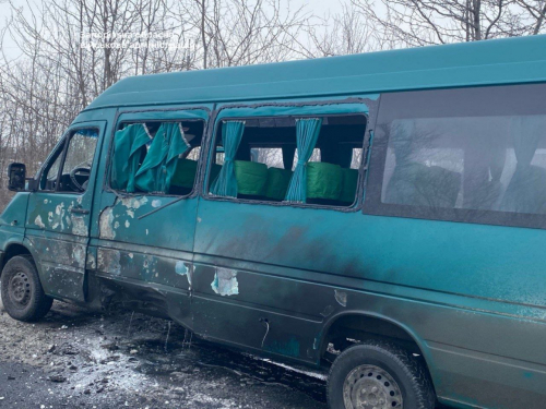 Росіяни обстріляли Запорізький район: поранена 18-річна дівчина, пошкоджені маршрутки