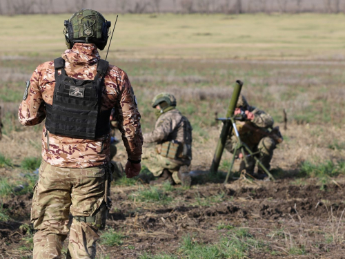 Пішов на фронт добровольцем: багатодітний батько півтора року воює на передовій в Запорізькій області - фото