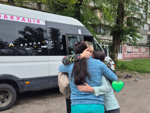 Запоріжці можуть безплатно евакуюватися до Польщі та інших країн ЄС - як записатися