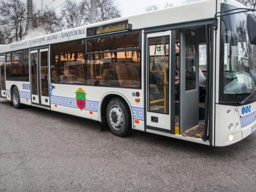 Вперше на Набережну магістраль - у Запоріжжі запустять нові автобусні маршрути