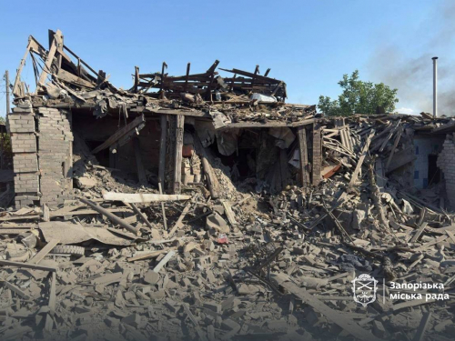 Наслідки російської атаки в Шевченківському районі Запоріжжя 2 серпня
