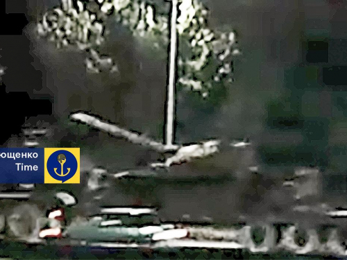 Рекордне цього літа - росія масово стягує важку техніку та боєприпаси на Запорізький напрям (фото, відео)