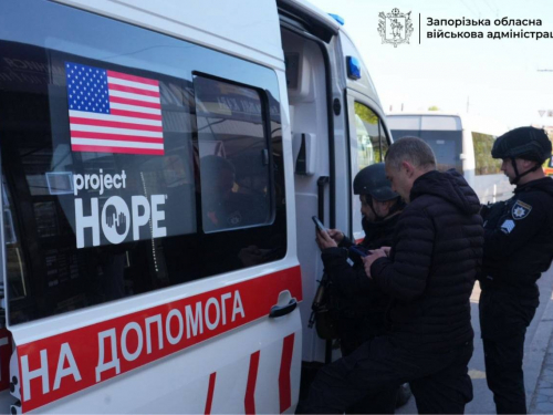 Ворог атакував Запоріжжя: вранці російські дрони вдарили по місту, є поранені (фото)