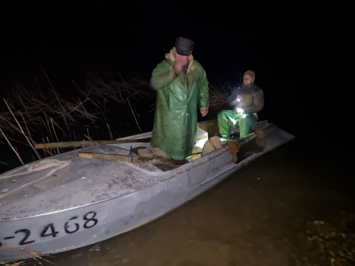 Рибалили на Дніпровському водосховищі – у Запорізькому районі затримали чотирьох браконьєрів