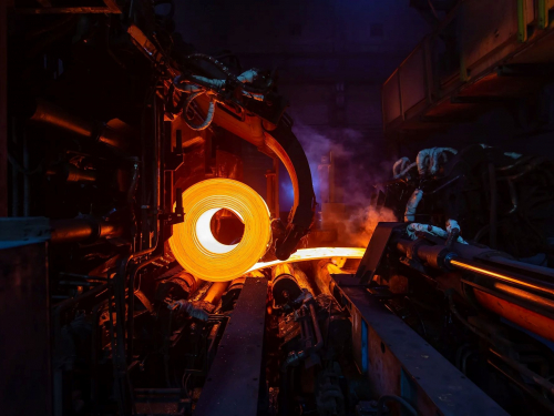 Українська металургія навіть під час війни залишається опорою економіки - NV & The Economist