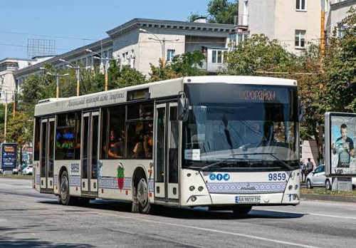 Автобус у Запоріжжі. Фото ілюстративне