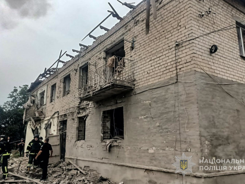 Внаслідок ворожих обстрілів на Запоріжжі троє людей дістали поранень, фото: Нацполіція