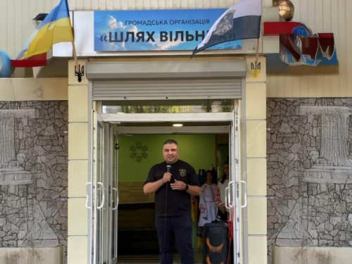Гідність та підтримка - у Запоріжжі звільнений мешканець Бердянська створив центр для цивільних, що пережили російський полон