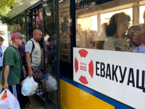  На Запоріжжі під час обов’язкової евакуації всіх дітей вивезли разом із батьками, фото: ілюстративне 