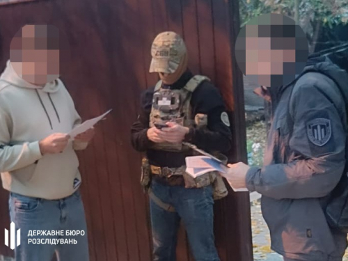 ДБР викрило схему втечі ухилянтів – запорізький правоохоронець організував «бізнес» на дезертирах (фото)