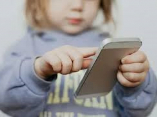 У Запоріжжі чотирирічна дитина намагалась врятувати життя своїй матері